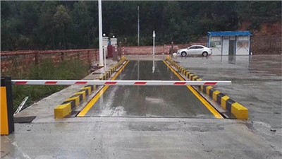 鑫鑫為您解答：60t電子汽車(chē)衡接通儀表后，顯示負(fù)超載？